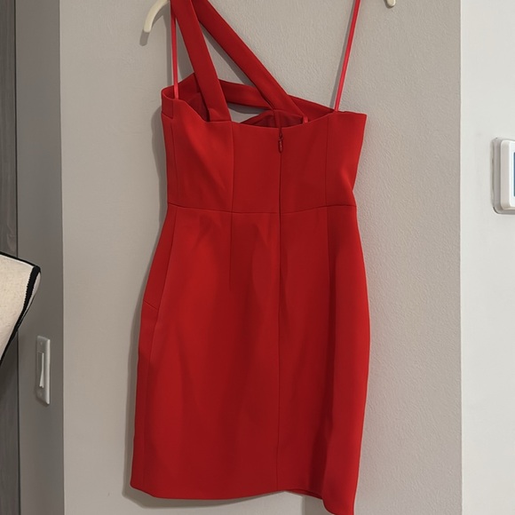 BCBGMAXAZRIA “DAYNE” SIZE 0 JEWEL RED ASYMMETRICAL SHOULDER DRESS - Picture 8 of 8